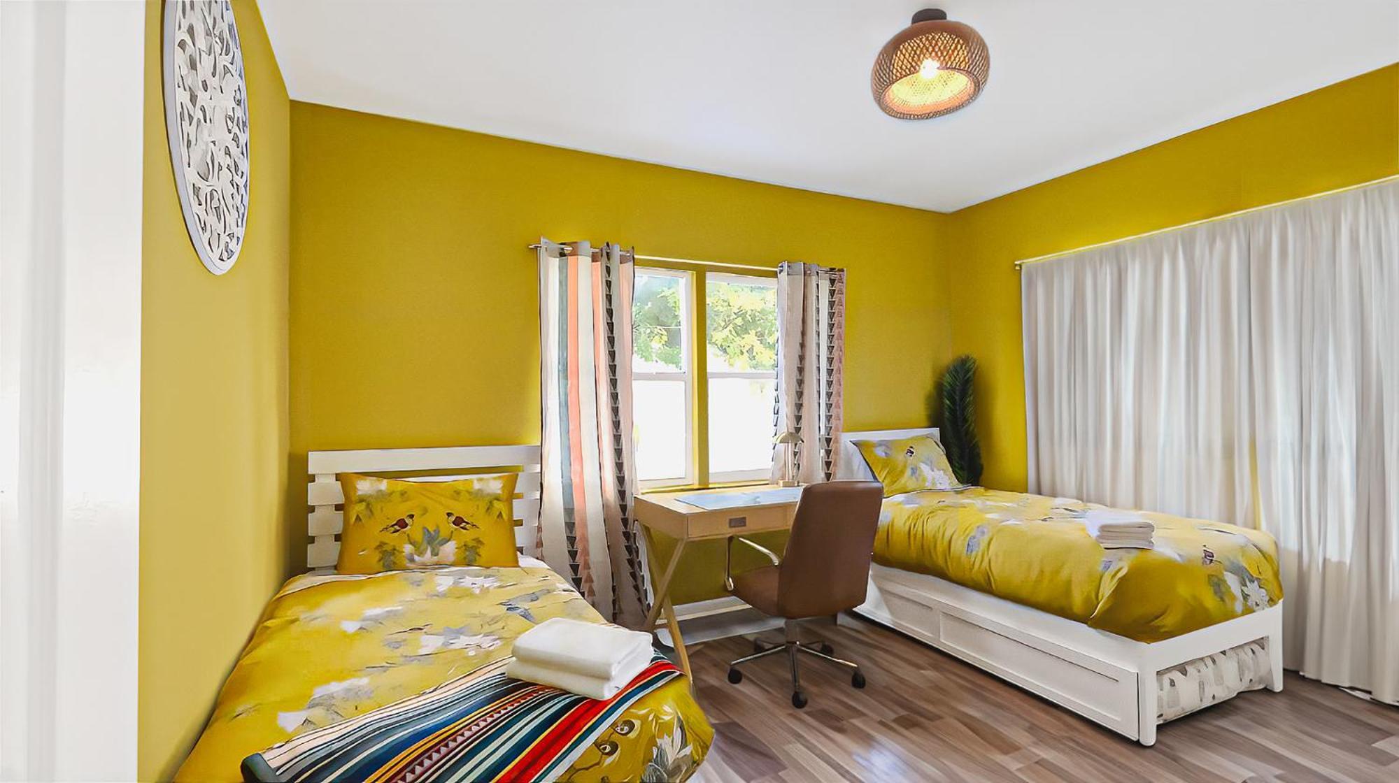 New! Havana Nights Villa ! Walk To Calle Ocho! Маямі Екстер'єр фото